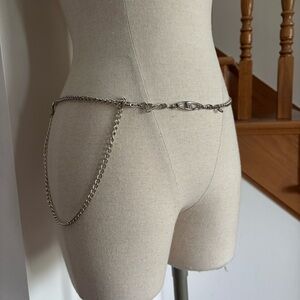 Vintage Y2K Silver Tone Delicate Chain Belt